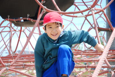 みんな，たくさんの遊具で，楽しく遊びました。