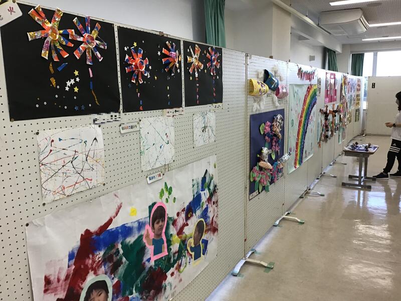 展示発表の様子です。素敵な作品がたくさんできました。