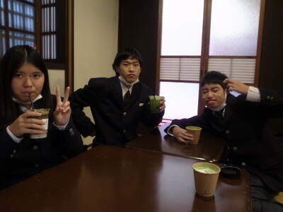 抹茶ラテを飲みました。