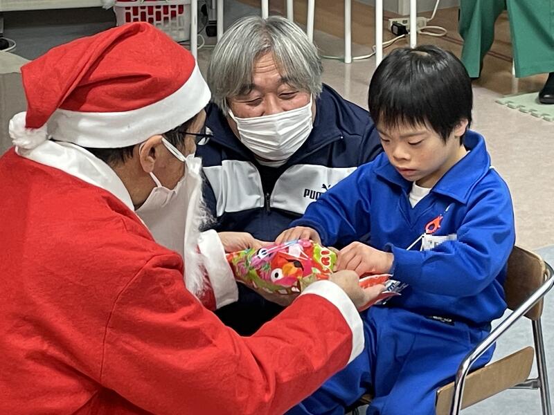 サンタさんからプレゼントをもらいました