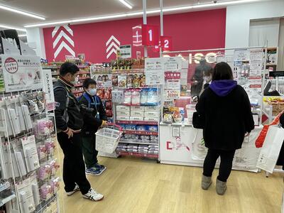 会計にもしっかり並びました。